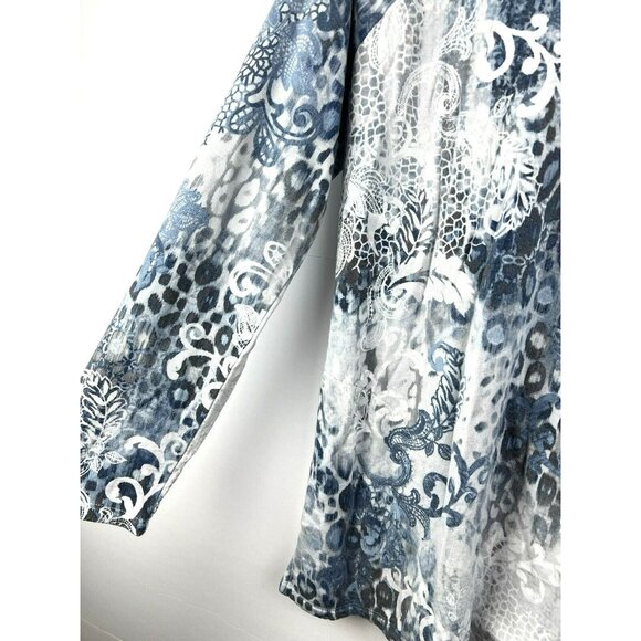Chicos Women's Top 2 US Large Blue White Long Sleeve Stretch Pullover Paisley - Picture 5 of 7